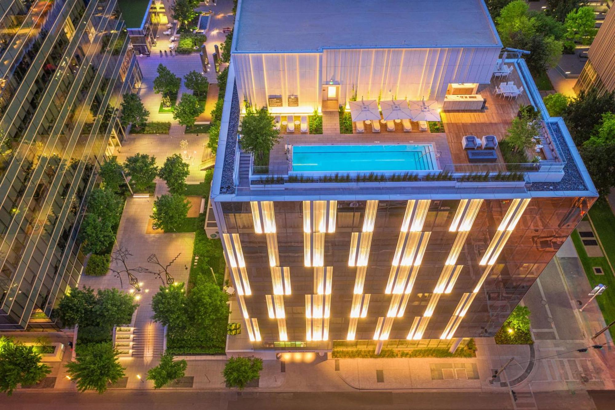 Hall Arts Hotel Dallas, Curio Collection By Hilton Exterior foto